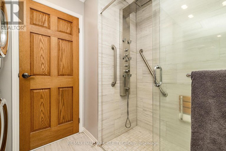28462169/1329-south-gower-drive-s/north-grenville-twp-kemptville-east/north-grenville/ontario/K0G1J0_25