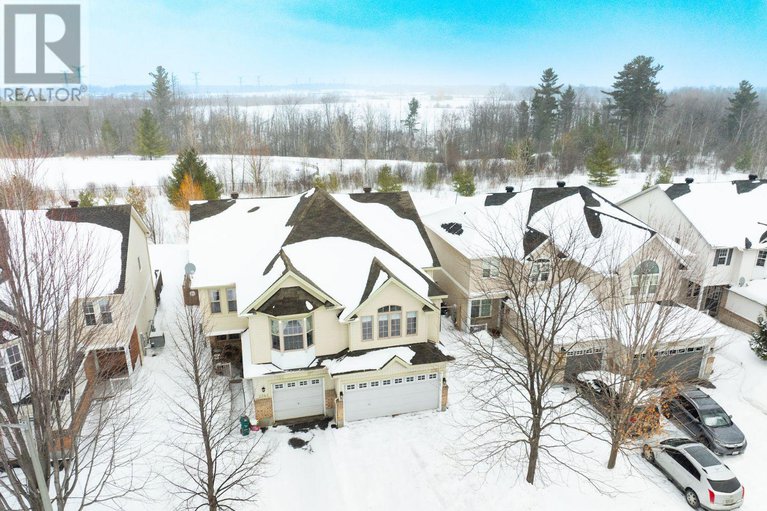 29392519/2351-glandriel-crescent/springridgeeast-village/ottawa/ontario/K4A4S8_50