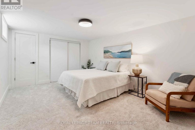 28439592/5282-hillcrest-drive/manotick-long-island-nicholls-island/ottawa/ontario/K4M1E9_32