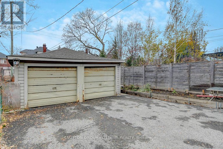 29153330/200-breezehill-avenue-n/hintonburg/ottawa/ontario/K1Y2H9_28