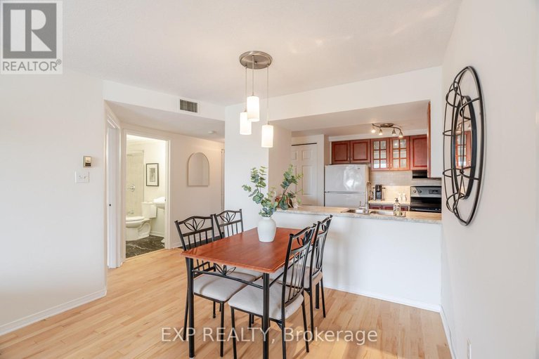 28629661/211-202-hinchey-avenue/mechanicsville/ottawa/ontario/K1Y1L7_10