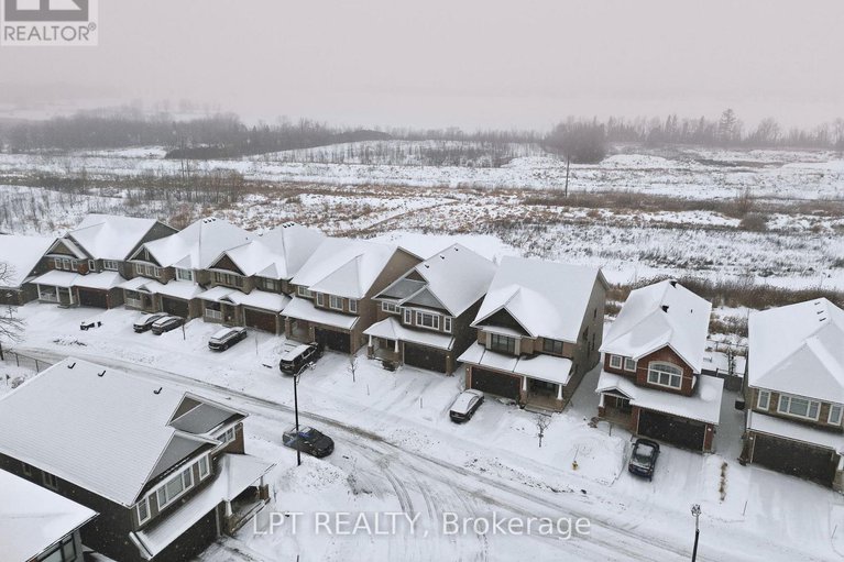 29261892/132-bonne-renommee-avenue/camelot/ottawa/ontario/K4A5J8_31