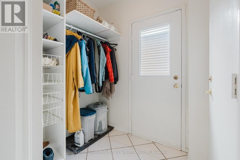 29631308/583-apollo-way/fallingbrookpineridge/ottawa/ontario/K4A1T7_7