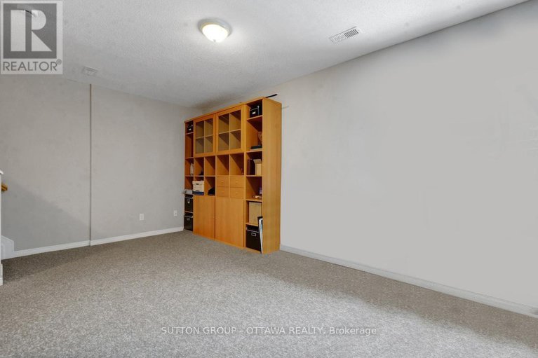 29229488/17-glenhaven-private/brookfield-gardens/ottawa/ontario/K1V2B2_28