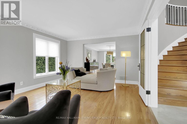 28224852/19-campfield-court/pineglencountry-place/ottawa/ontario/K2E7X8_8