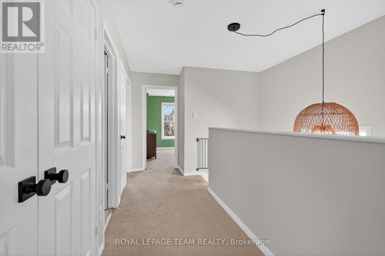 29615070/216-trail-side-circle/springridgeeast-village/ottawa/ontario/K4A5B5_24