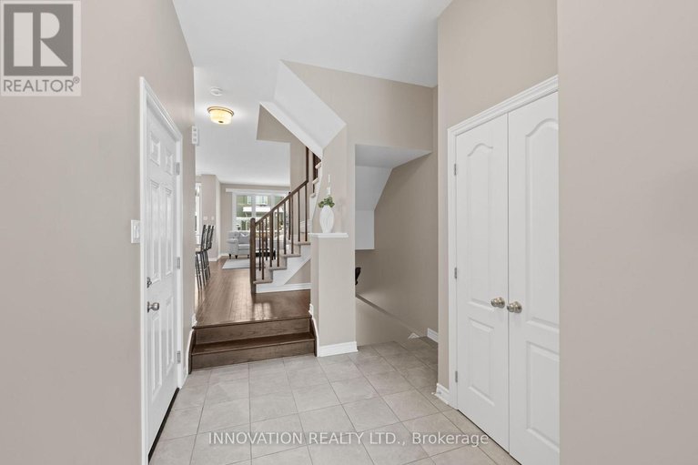 29574550/13-merrill-street/stittsville-north/ottawa/ontario/K2S2M8_5