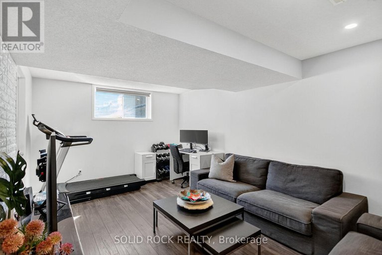 28973358/152-maravista-drive/cedargrovefraserdale/ottawa/ontario/K2J0L4_24