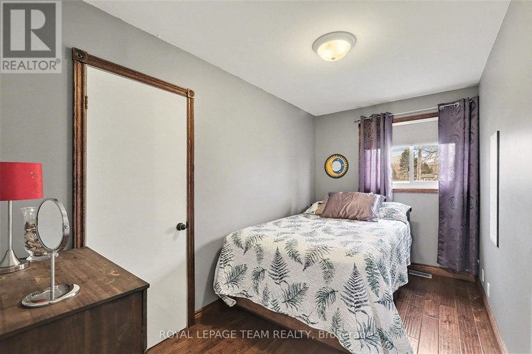 29608684/3041-bridge-street/north-dundas-mountain-twp/north-dundas/ontario/K0E1W0_23