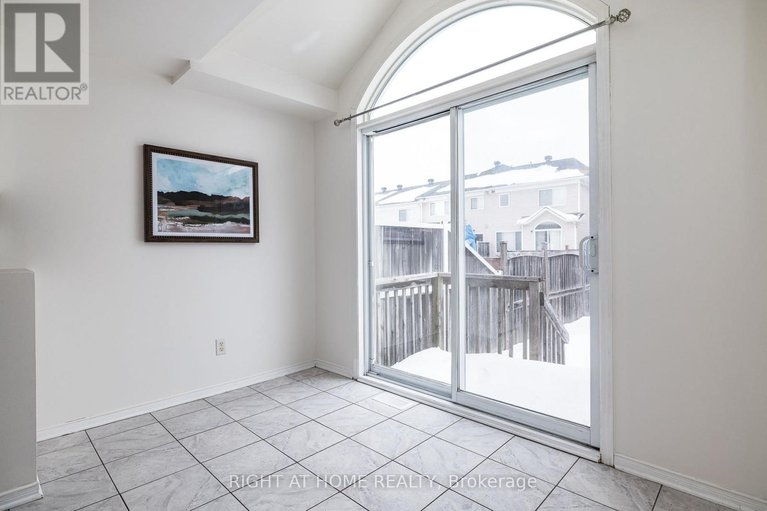 29371713/59-scampton-drive/morgans-grantsouth-march/ottawa/ontario/K2W1E7_12