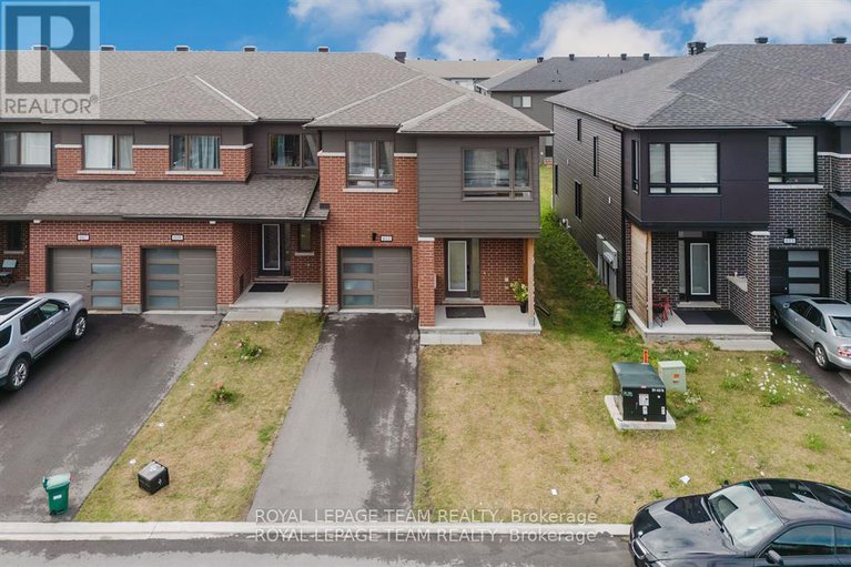 28959993/611-fenwick-way/stonebridge/ottawa/ontario/K2J7E5_2