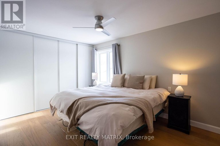 28341963/2418-rideau-road/riverside-south/ottawa/ontario/K1X1B2_23
