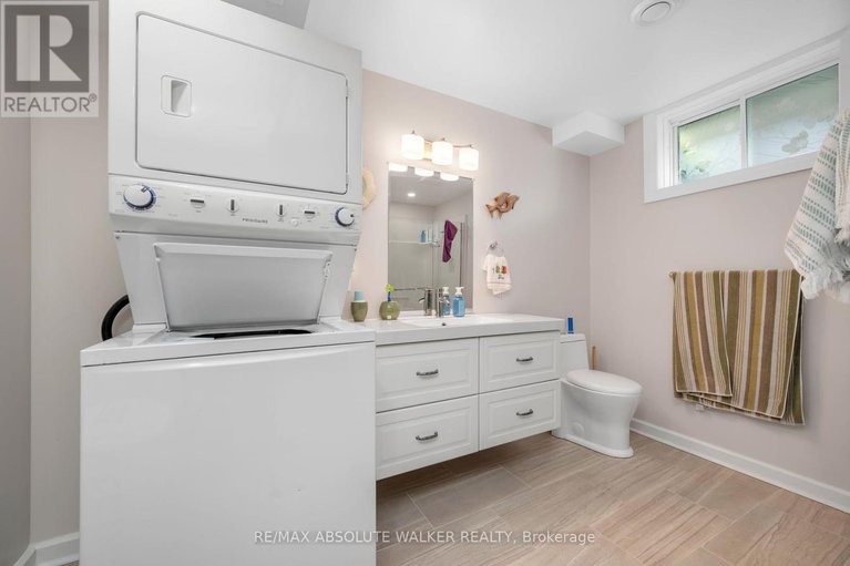 28733244/5-melva-avenue/blossom-parkkemp-parkfindlay-creek/ottawa/ontario/K1T3W9_37