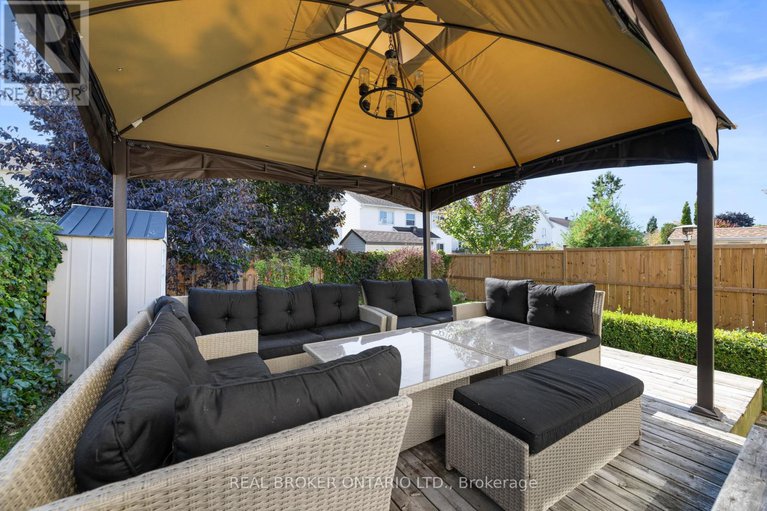 28963282/618-tourelle-drive/fallingbrookgardenway-south/ottawa/ontario/K4A3H4_37