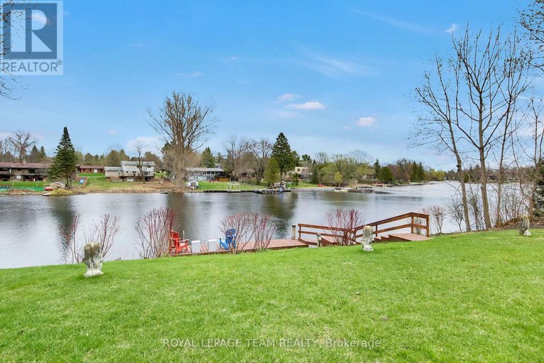 29679096/5591-manotick-main-street/manotick-village-manotick-estates/ottawa/ontario/K4M1A4_46
