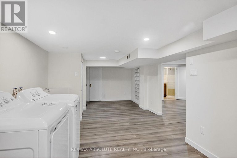 29171817/147-longpre-street/vanier/ottawa/ontario/K1L7J5_28