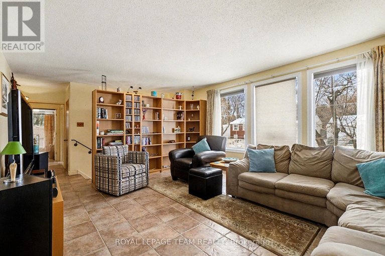 29674279/30-juniper-court/borden-farmstewart-farmcarleton-heightsparkwood-hills/ottawa/ontario/K2E5M6_8