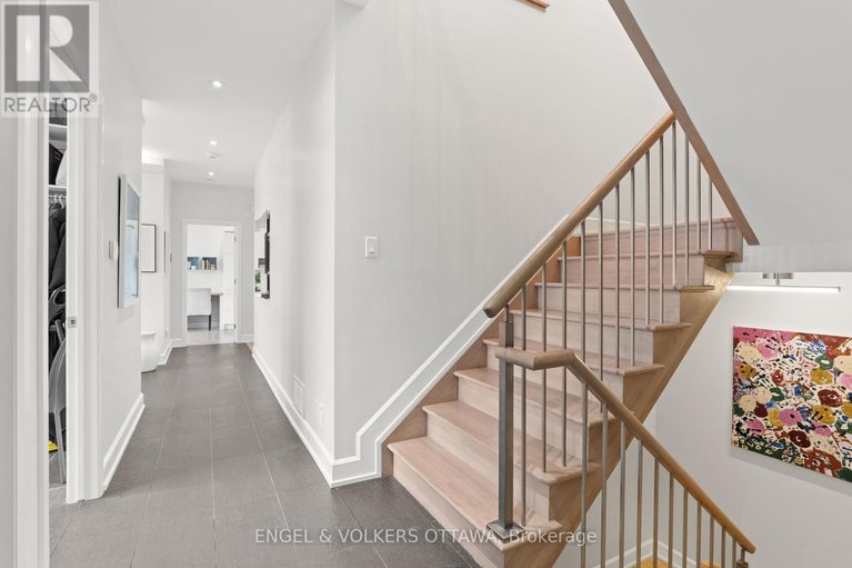 28371373/15-camwood-crescent/arlington-woods/ottawa/ontario/K2H7X1_21
