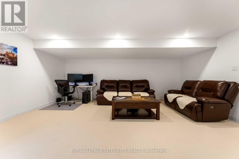 29585551/221-finsbury-avenue/stittsville-south/ottawa/ontario/K2S2X9_41