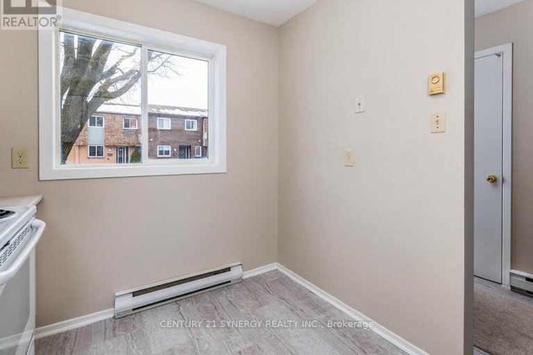 29268847/51-3115-olympic-way/blossom-parkleitrim/ottawa/ontario/K1T1Y7_13