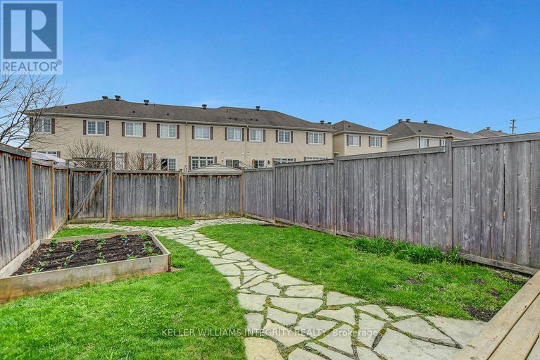28282504/865-kennacraig-private/stonebridge/ottawa/ontario/K2J5T6_44