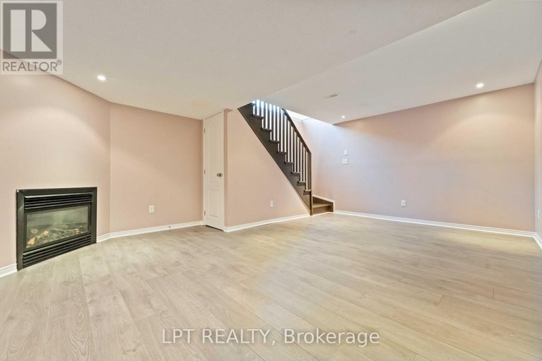 29147464/213-idlewild-private/stonebridge/ottawa/ontario/K2J0P4_35