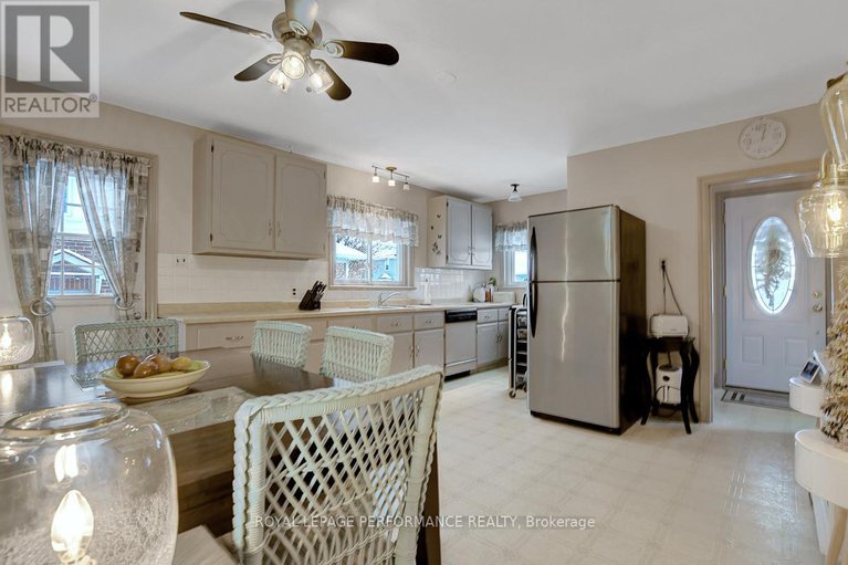 29251027/103-glynn-avenue/overbrook/ottawa/ontario/K1K1S7_7