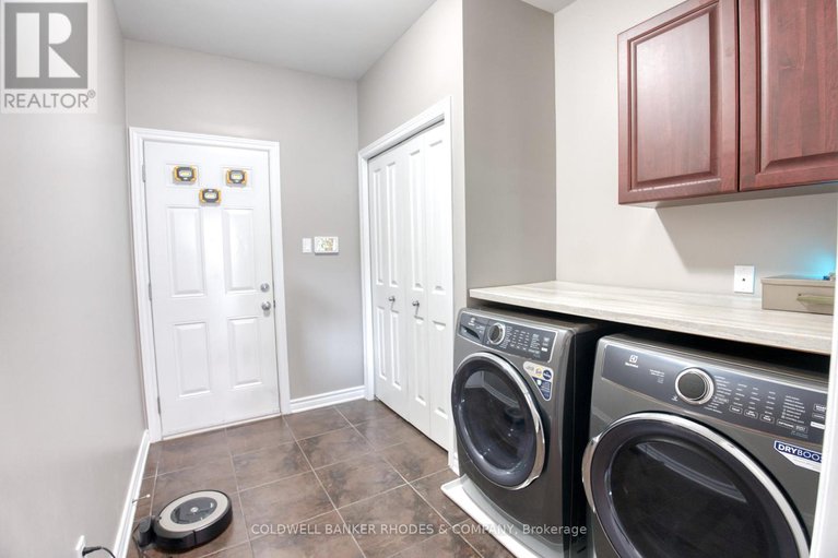 28619246/454-creekview-way/blossom-parkkemp-parkfindlay-creek/ottawa/ontario/K1T0J5_10