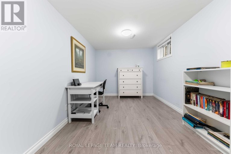 29639802/19-hackett-street/hunt-club-woods/ottawa/ontario/K1V0P9_38