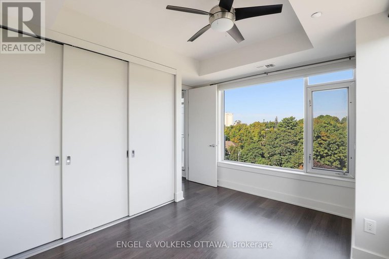 28825352/813-7-marquette-avenue/vanier/ottawa/ontario/K1L8A7_10