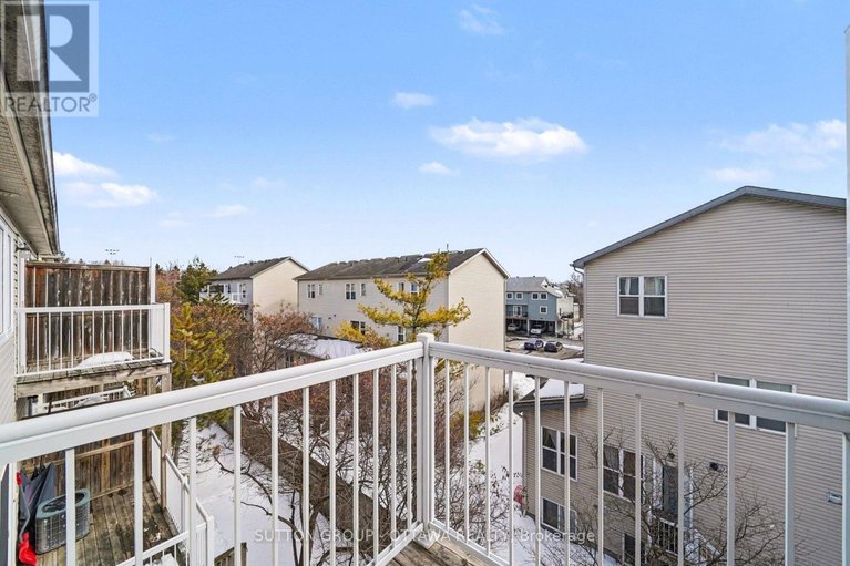 29455467/56-steele-park-private/cyrville/ottawa/ontario/K1J0J2_29