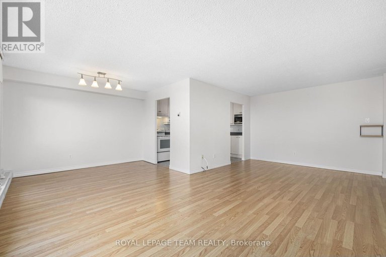 28865550/603-665-bathgate-drive/carson-meadows/ottawa/ontario/K1K3Y4_8