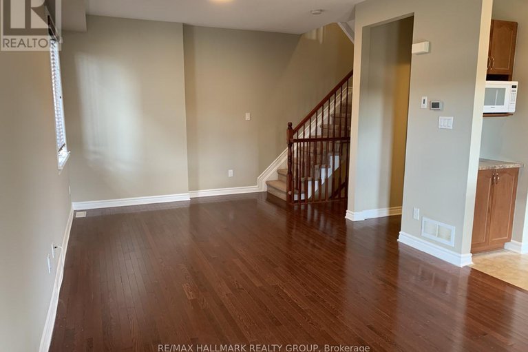 28569176/240-leather-leaf-terrace/longfields/ottawa/ontario/K2J5Z7_11