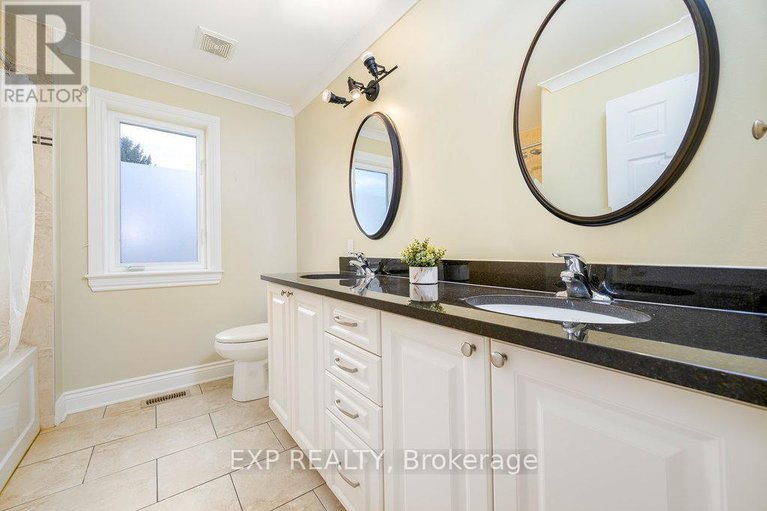 28293865/6768-breanna-cardill-street/greely/ottawa/ontario/K4P0C3_32