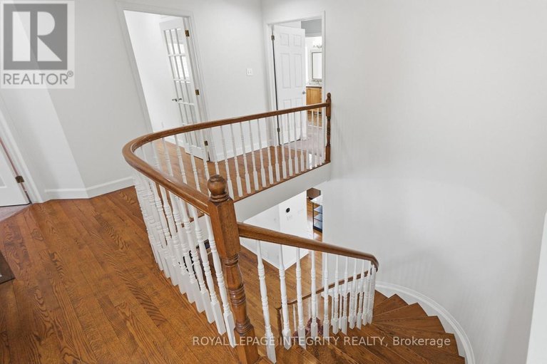 29430717/20-farmfield-crescent/emerald-meadowstrailwest/ottawa/ontario/K2M2S9_19