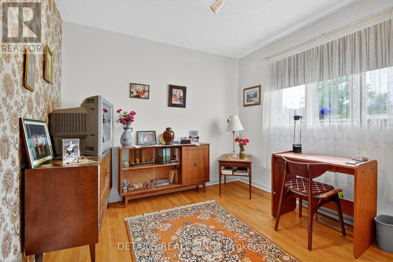 28920514/101-hilliard-avenue/city-viewskylinefisher-heightsparkwood-hills/ottawa/ontario/K2E6C5_21