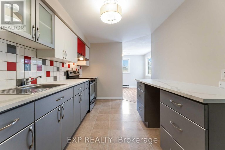 29444282/45a-802-st-andre-drive/hiawatha-parkconvent-glen/ottawa/ontario/K1C4R3_40