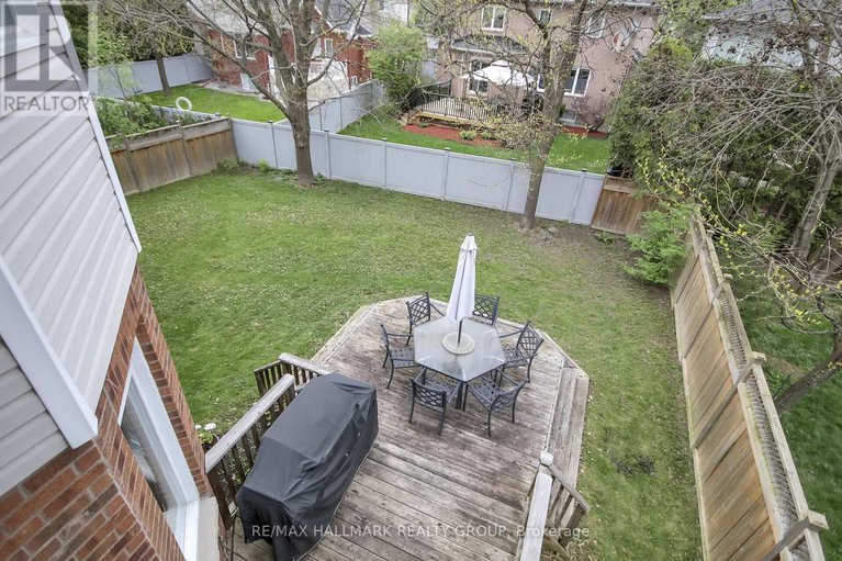 28324389/138-shaughnessy-crescent/kanata-lakesheritage-hills/ottawa/ontario/K2K2N3_47