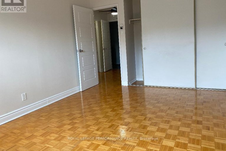 28227242/344-515-st-laurent-boulevard/viscount-alexander-park/ottawa/ontario/K1K3X5_10