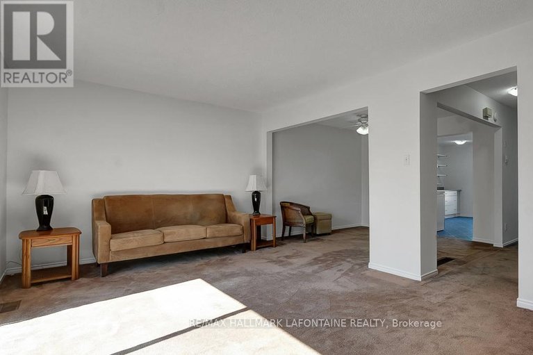 29638874/46-890-cahill-drive-w/hunt-club/ottawa/ontario/K1V9A4_6