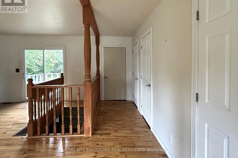 28886117/10539-gilmour-road/south-dundas-matilda-twp/south-dundas/ontario/K0E1C0_26