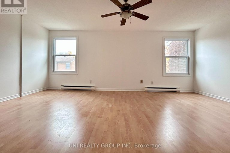 29032886/2064-eric-crescent/pineview/ottawa/ontario/K1B4P4_25