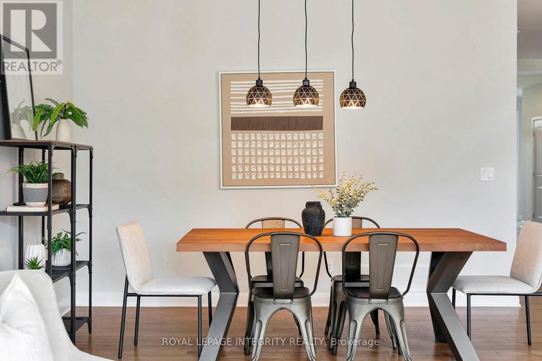 29380750/885-moses-tennisco-street/cfb-rockcliffe-and-area/ottawa/ontario/K1K5A2_18