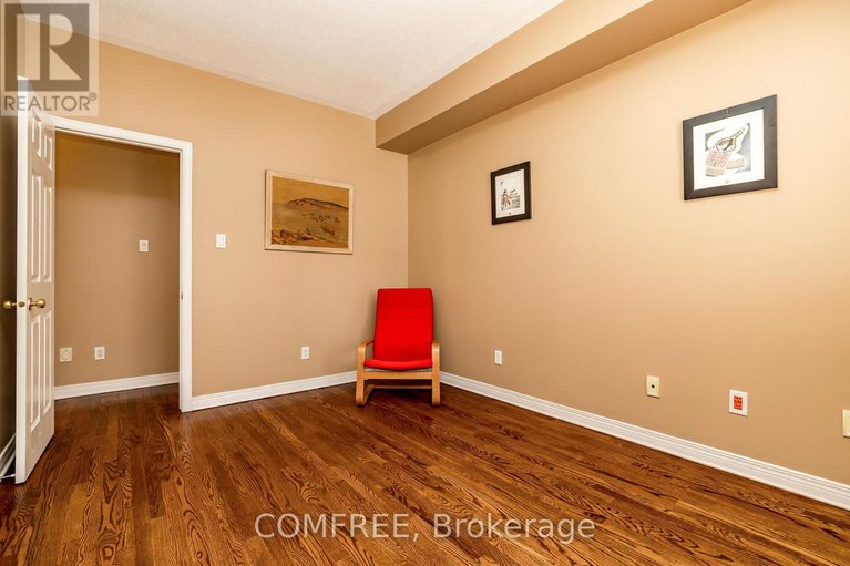 28184770/14-escade-drive/barrhaven-east/ottawa/ontario/K2G6R9_18