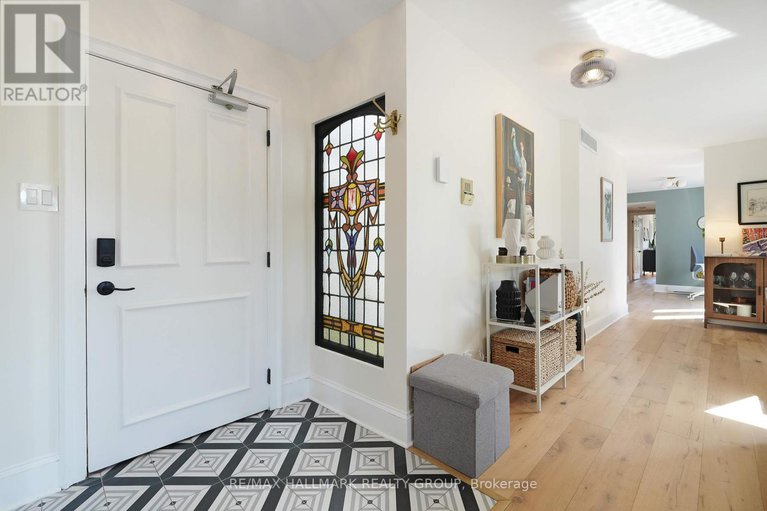 28961457/5-274-daly-avenue/sandy-hill/ottawa/ontario/K1N6G5_10