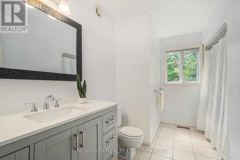 28585219/7-emily-lauren-crescent/kemptville/north-grenville/ontario/K0G1J0_15