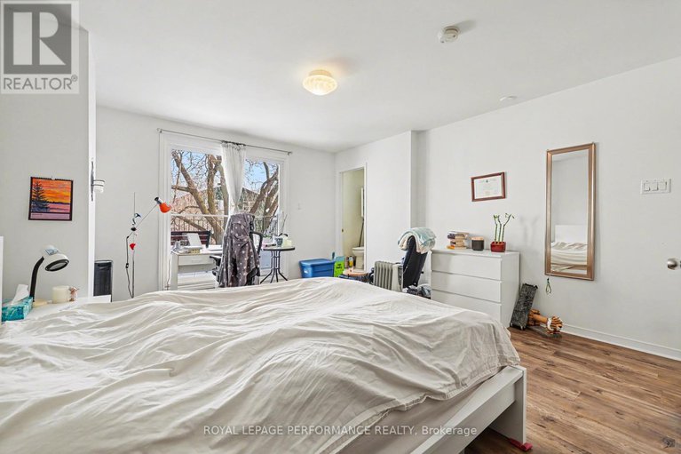 29356021/157-russell-avenue/sandy-hill/ottawa/ontario/K1N7X3_18