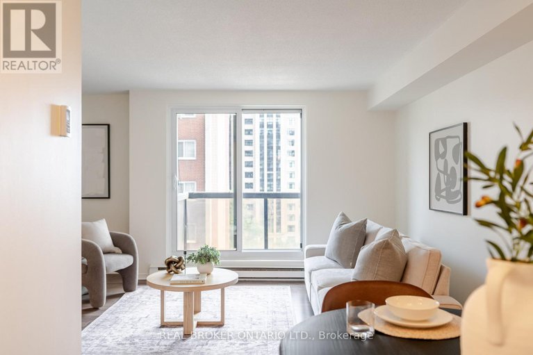 29063221/906-199-kent-street/ottawa-centre/ottawa/ontario/K2P2K8_11