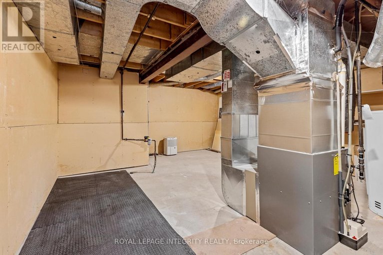 29527327/6368-viseneau-drive/chateauneuf/ottawa/ontario/K1C2J2_34