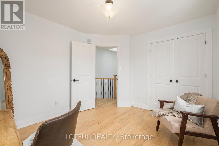27948613/a-58-young-street/west-centre-town/ottawa/ontario/K1S3H9_21